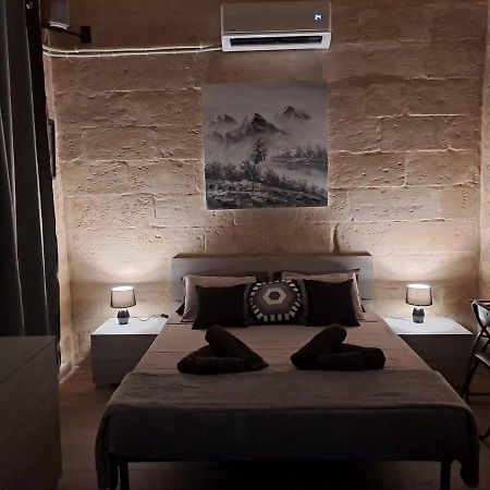 Lovely 1 Bedroom Apartment In The Heart Of Valeta Exterior foto