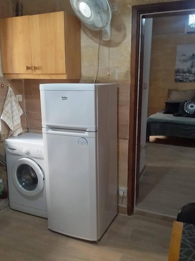 Lovely 1 Bedroom Apartment In The Heart Of Valeta Exterior foto